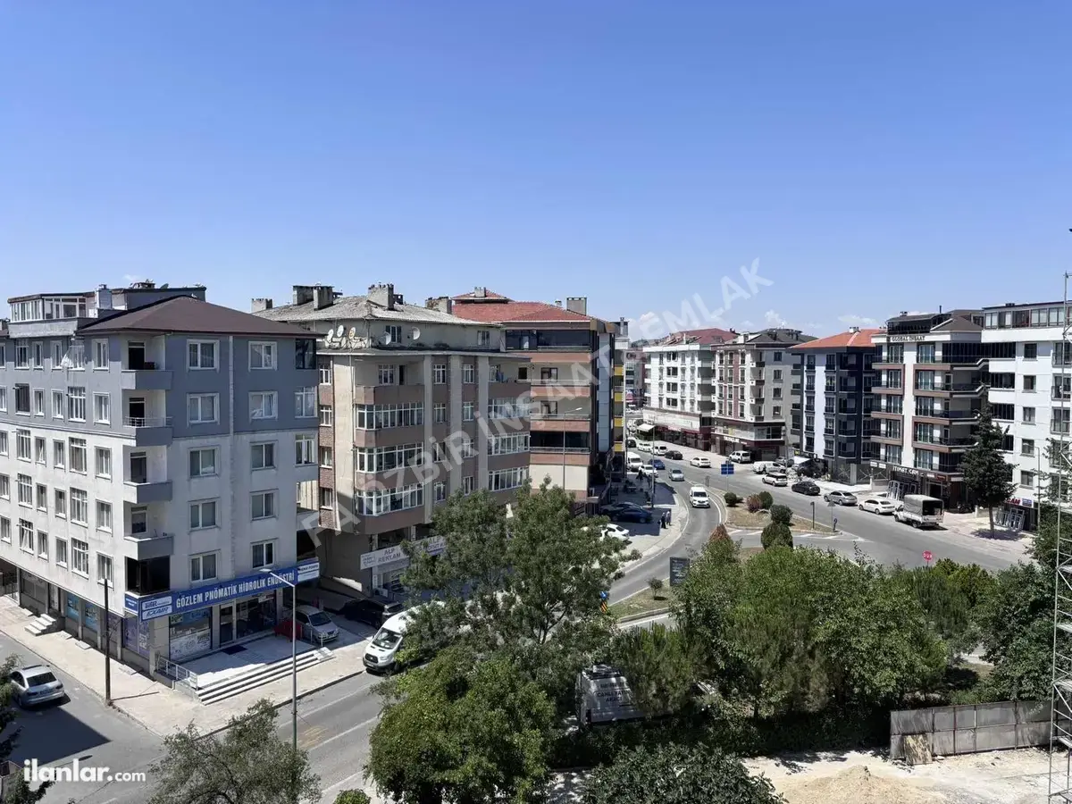 Tekirdağ Çerkezköy Gazi Osman Paşa Mahallesi 5+1 230 m² satılık daire - Fotoğraf 1