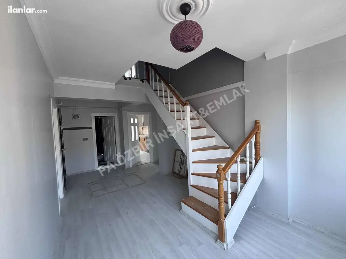 Tekirdağ Çerkezköy Gazi Osman Paşa Mahallesi 5+1 230 m² satılık daire - Fotoğraf 3