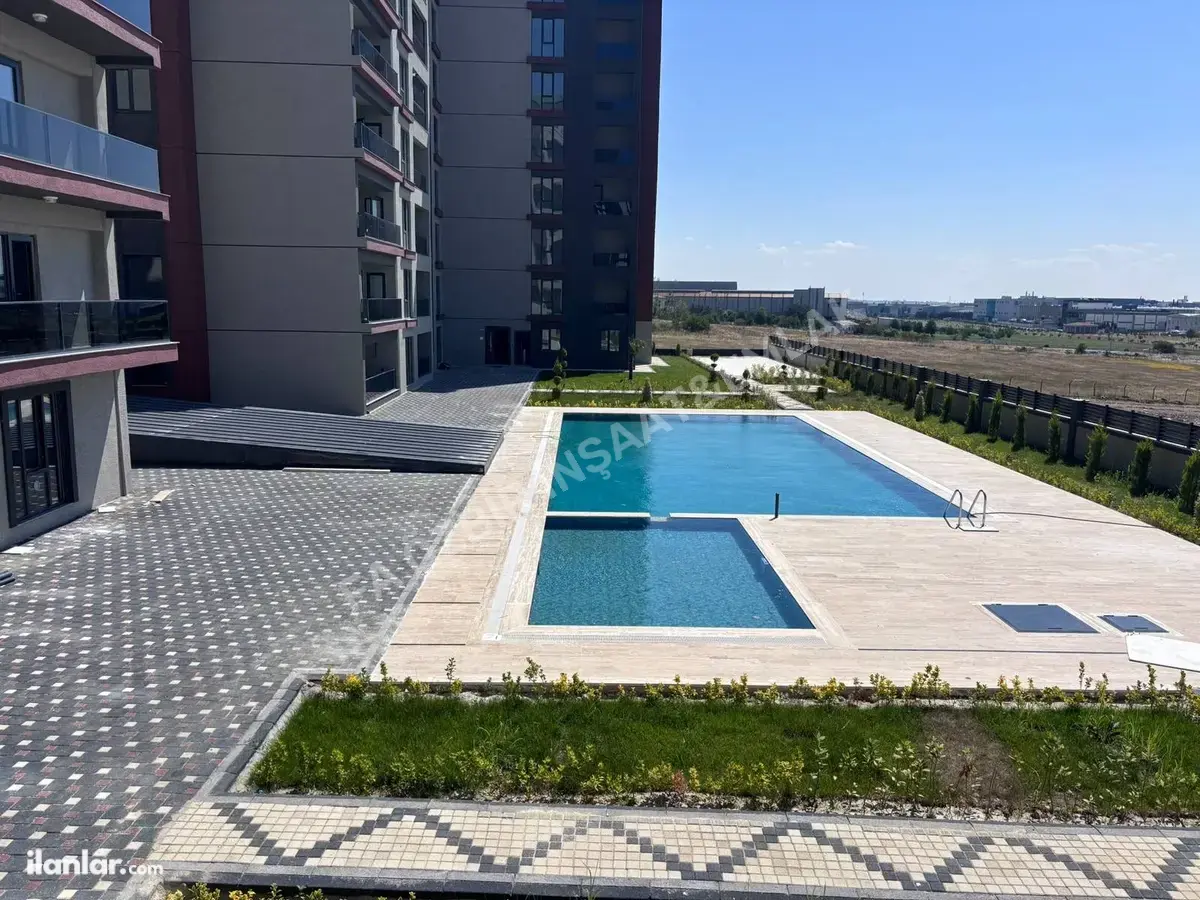 Tekirdağ Çerkezköy Gazi Mustafa Kemalpaşa Mahallesi 1+1 75 m² satılık daire - Fotoğraf 1