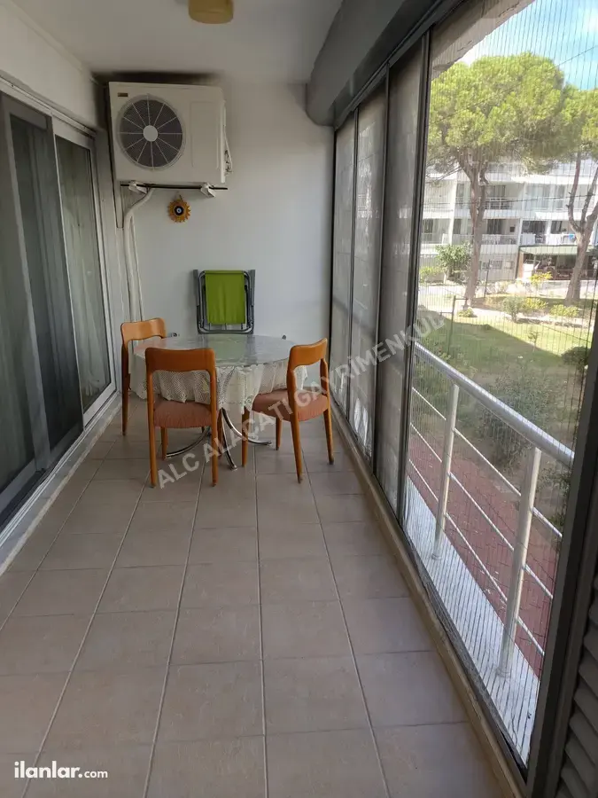 İzmir Çeşme Altınyunus Mahallesi 2+1 80 m² kiralık daire - Fotoğraf 2