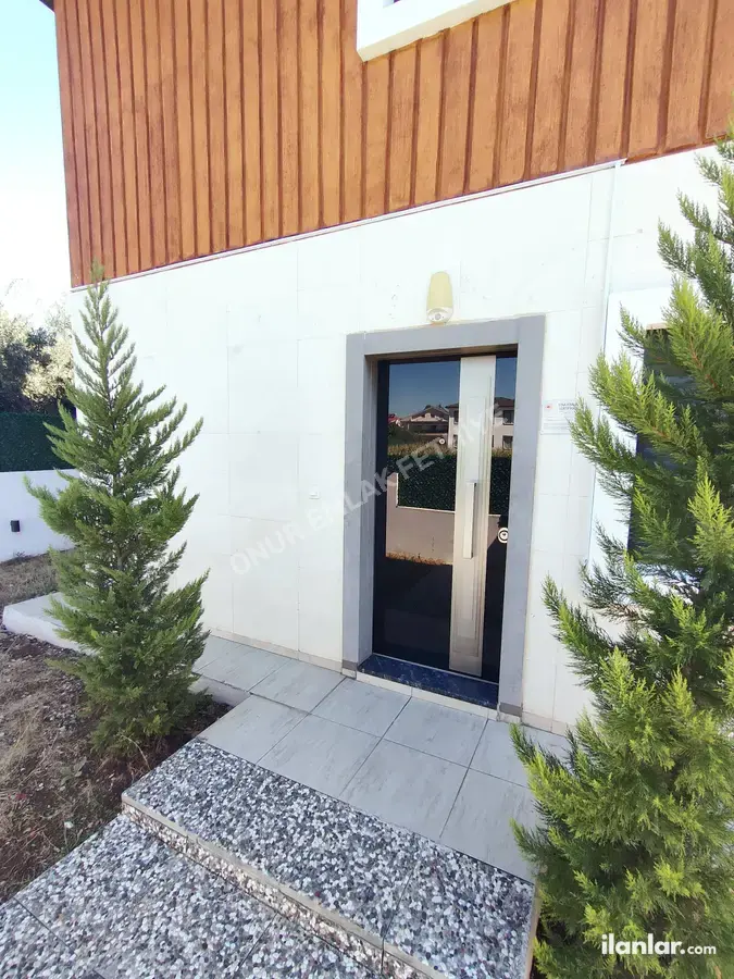 Muğla Fethiye Karagedik Mahallesi 4+1 200 m² kiralık villa - Fotoğraf 2