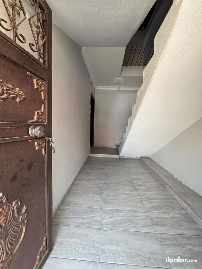 Adana Seyhan Yeşiloba Mahallesi 2+1 140 m² kiralık müstakil Ev - Fotoğraf 2