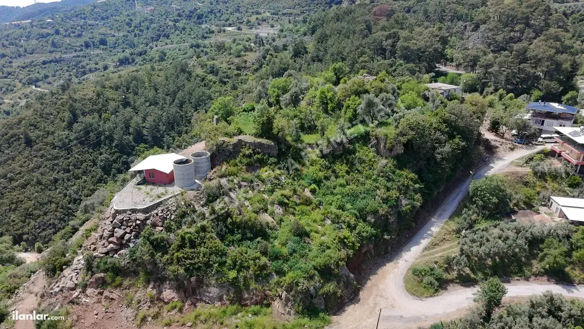 Antalya Alanya Burçaklar Mahallesi 776 m² satılık villa arsa - Fotoğraf 3