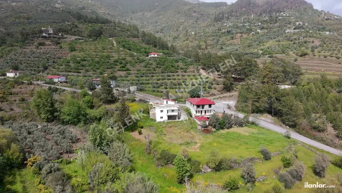 Antalya Alanya Şıhlar Mahallesi 586 m² satılık villa arsa - Fotoğraf 2