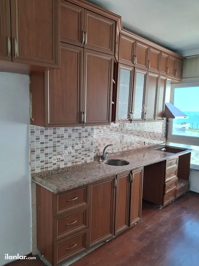 Rize Merkez Bağdatlı Mahallesi 3+1 120 m² kiralık daire - Fotoğraf 3