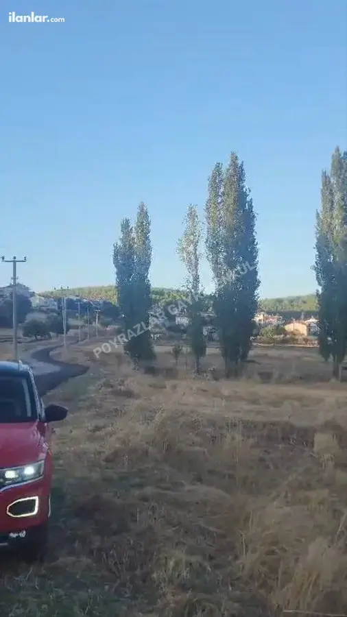 Uşak Merkez Hacıkadem Mahallesi 431 m² satılık tarla arsa - Fotoğraf 1