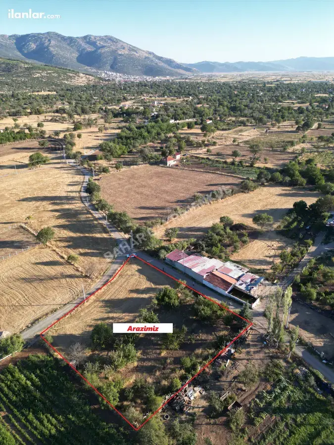 Denizli Tavas Yaka Mahallesi 2.233 m² satılık arazi arsa - Fotoğraf 1