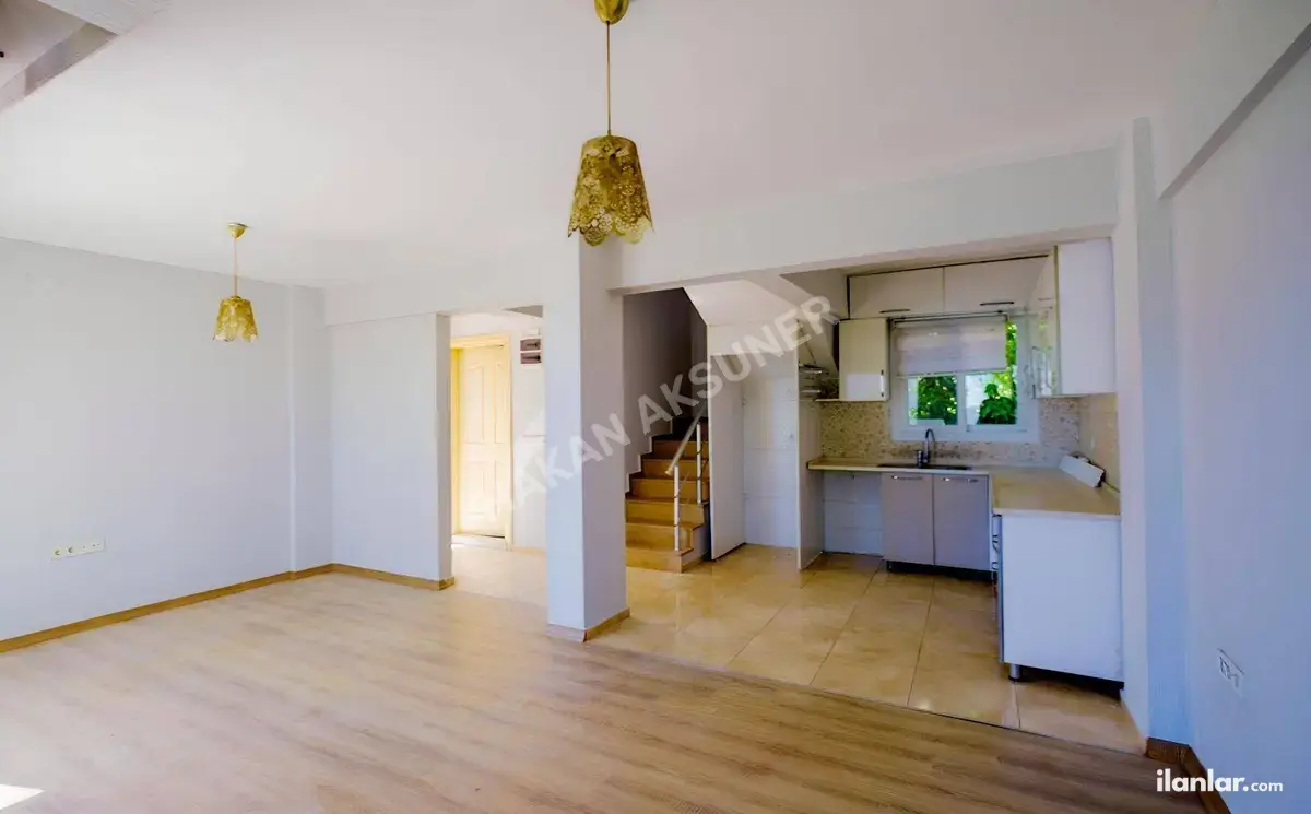 İzmir Karaburun Mordoğan Mahallesi 4+1 160 m² satılık müstakil Ev - Fotoğraf 3
