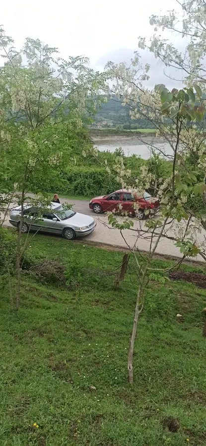 Zonguldak Çaycuma Çomranlı Köyü Mahallesi 2.200 m² satılık arazi arsa - Fotoğraf 1