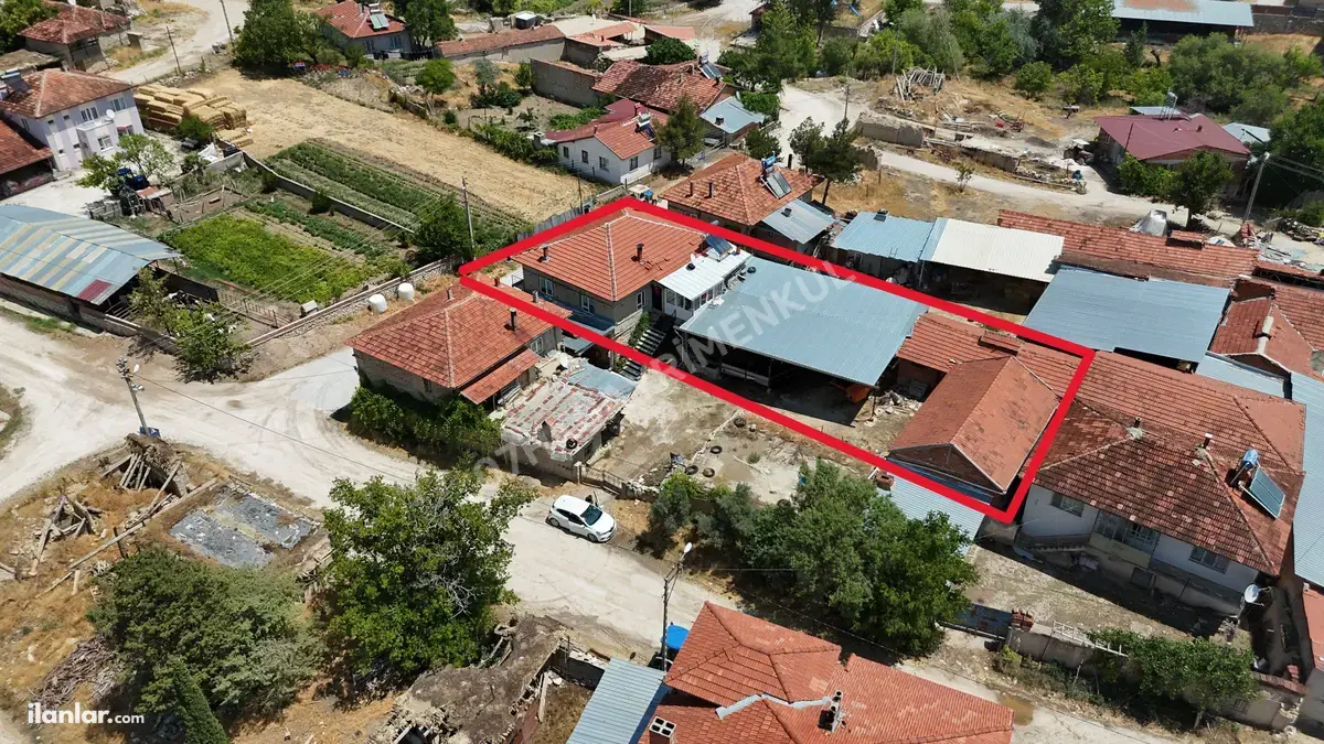 Burdur Merkez Kozluca, Park Mahallesi 3+1 750 m² satılık müstakil Ev - Fotoğraf 1
