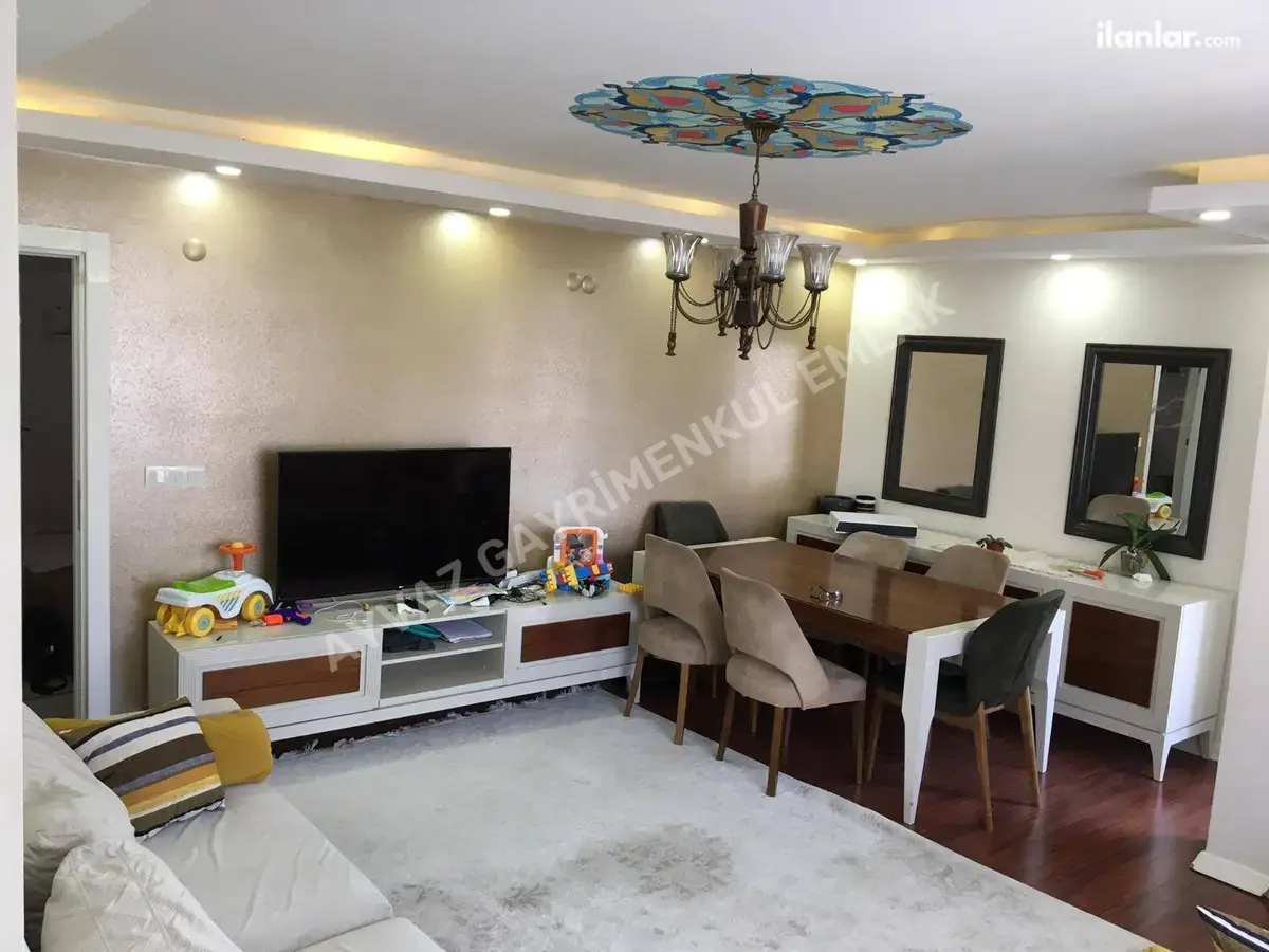 İstanbul Küçükçekmece Cennet Mahallesi 2+1 90 m² kiralık daire - Fotoğraf 1