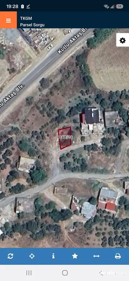 Adana Karaisalı Aktaş Mahallesi 102 m² satılık konut arsa - Fotoğraf 1