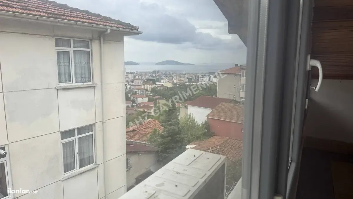 İstanbul Maltepe Gülsuyu Mahallesi 3+1 110 m² kiralık daire - Fotoğraf 1