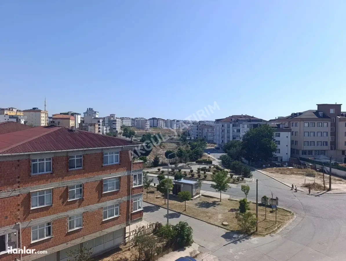 Tekirdağ Çerkezköy Bağlık Mahallesi 4+1 180 m² satılık daire - Fotoğraf 1