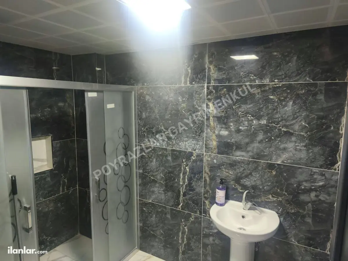 Uşak Merkez Kemalöz Mahallesi 6+2 325 m² satılık müstakil Ev - Fotoğraf 3