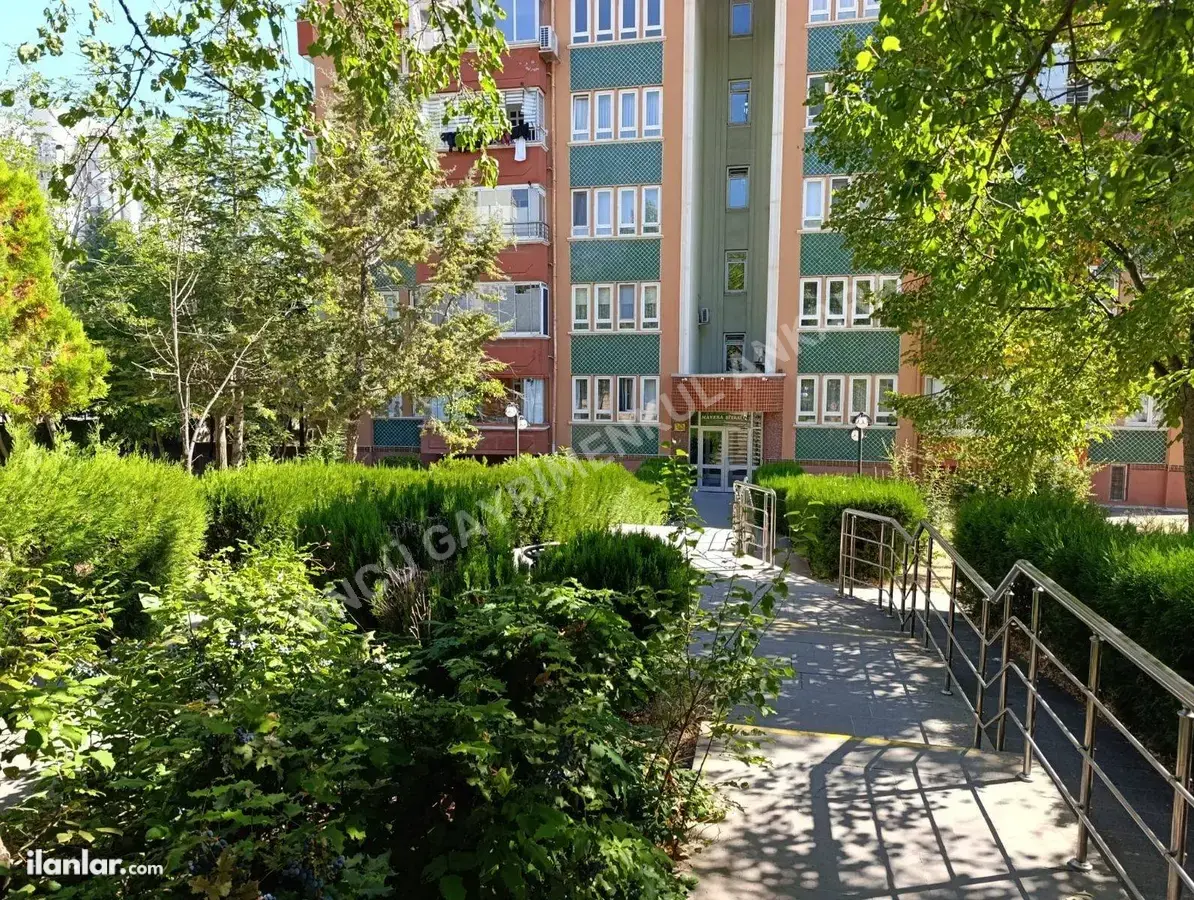 Ankara Etimesgut Şeyh Şamil Mahallesi 3+1 130 m² kiralık daire - Fotoğraf 1