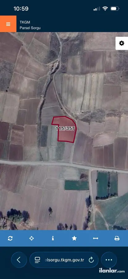 Kütahya Merkez Turgutlar Köyü Mahallesi 3.421 m² satılık tarla arsa - Fotoğraf 2