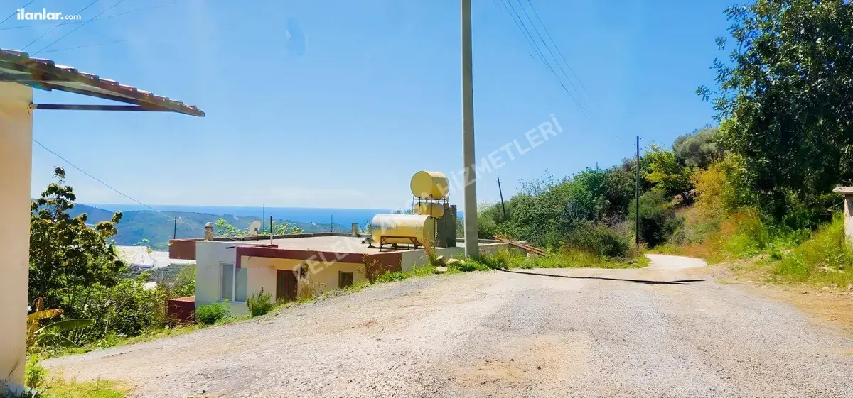 Antalya Alanya Büyükpınar Mahallesi 500 m² satılık villa arsa - Fotoğraf 1