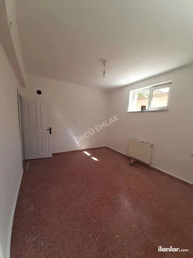 Erzincan Merkez Cumhuriyet Mahallesi 2+1 75 m² kiralık daire - Fotoğraf 3