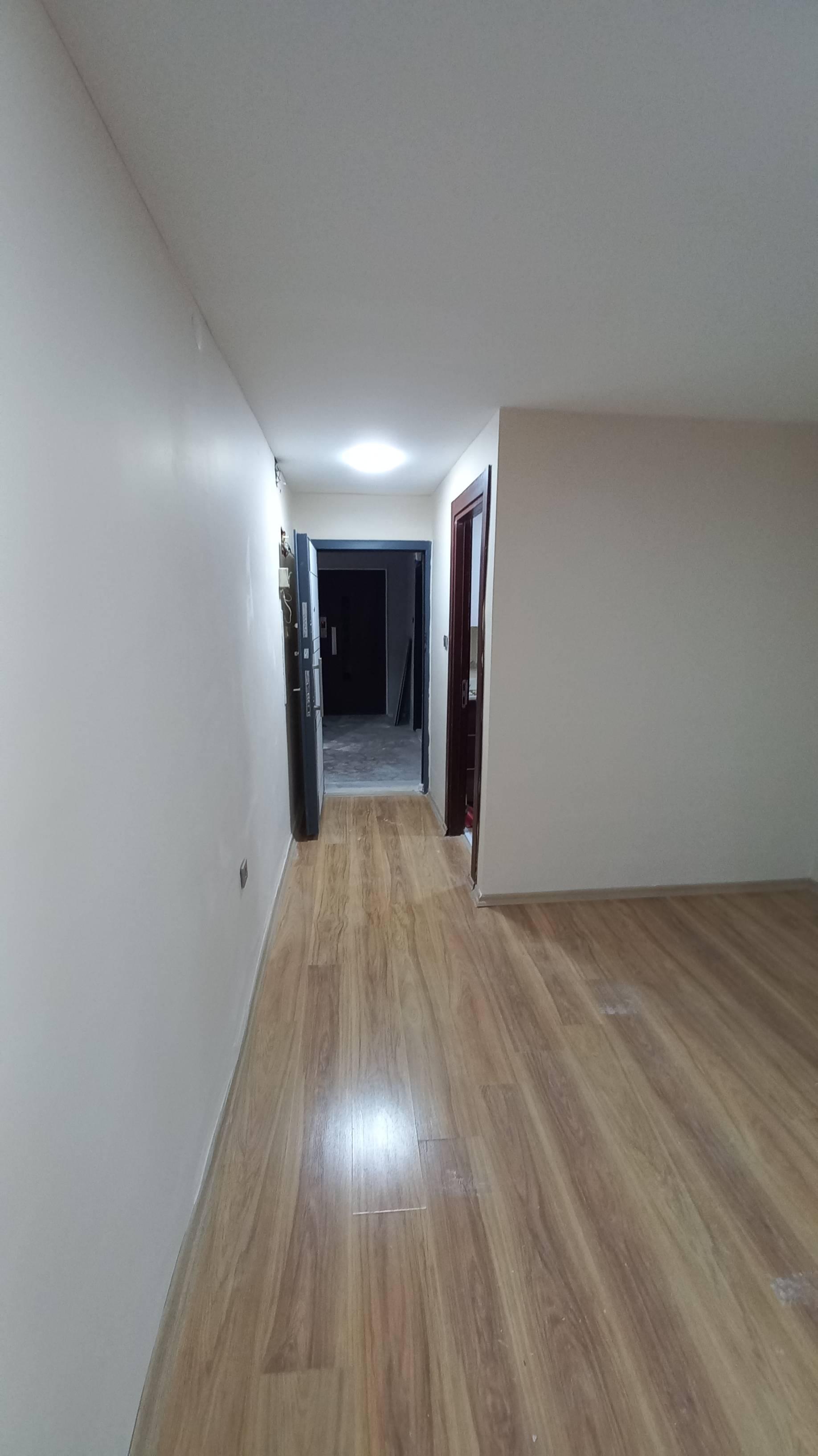 https://cdn.ilanlar.com/images/l1/l2/{width}/{height}/30006095_1764844981248224821.jpg