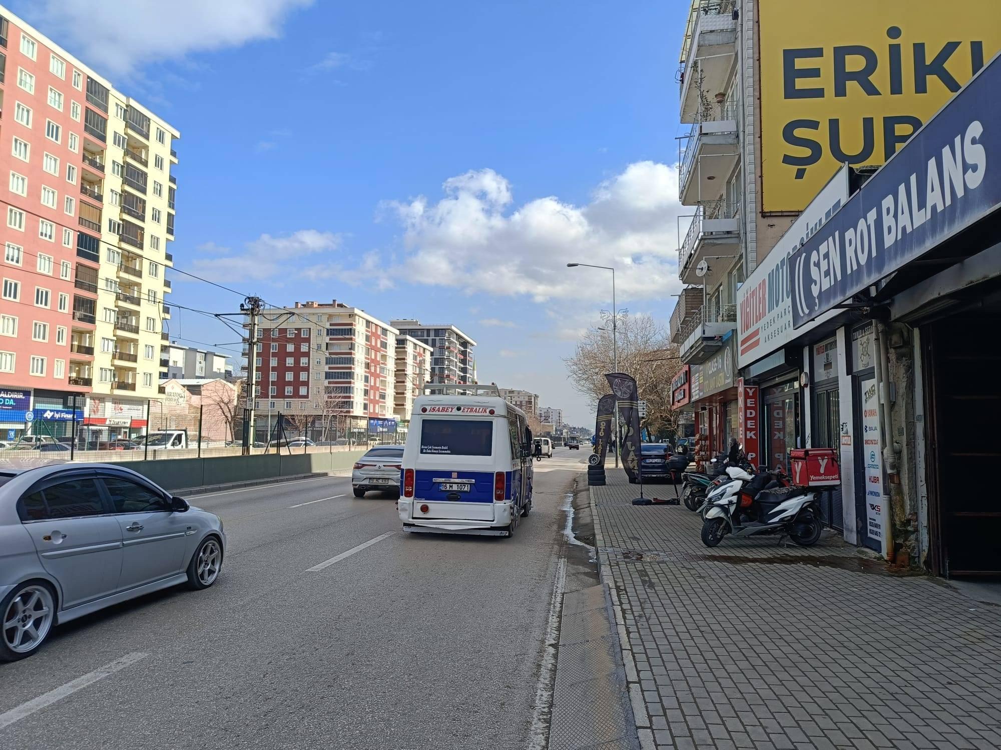 https://cdn.ilanlar.com/images/l1/l2/{width}/{height}/30008063_1770044619003719954.jpg