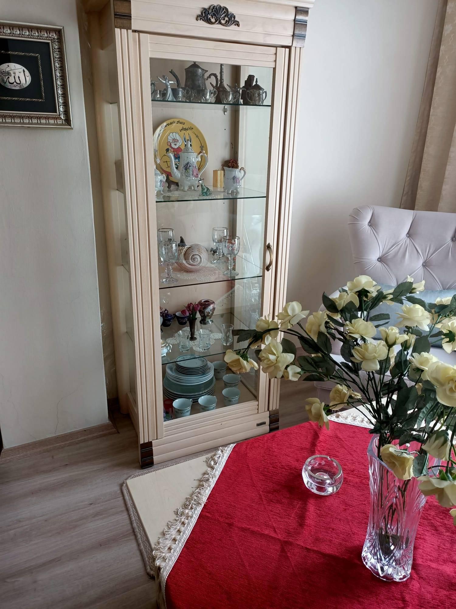 https://cdn.ilanlar.com/images/l1/l2/{width}/{height}/30008885_1773568019850745810.jpg