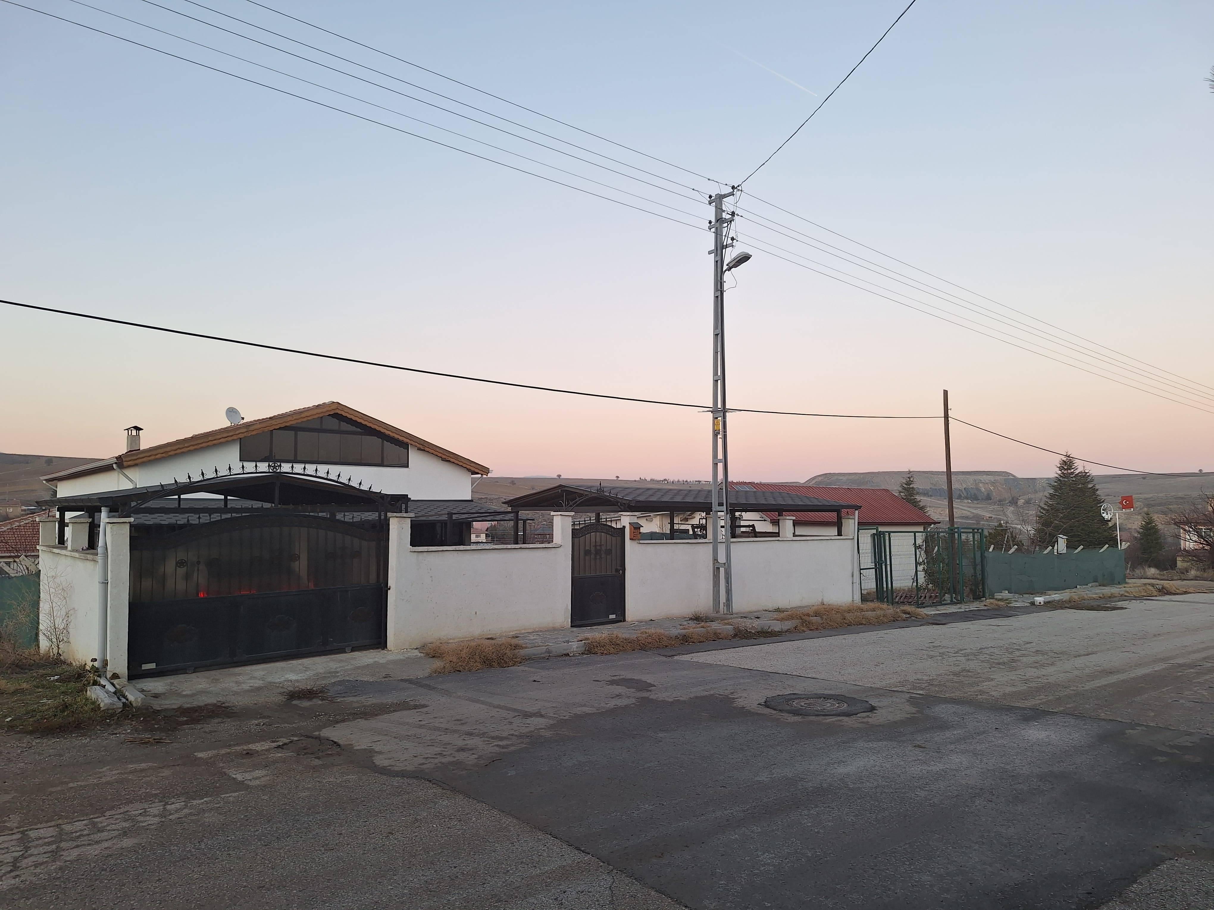 https://cdn.ilanlar.com/images/l1/l2/{width}/{height}/30008927_1773823625213967523.jpg