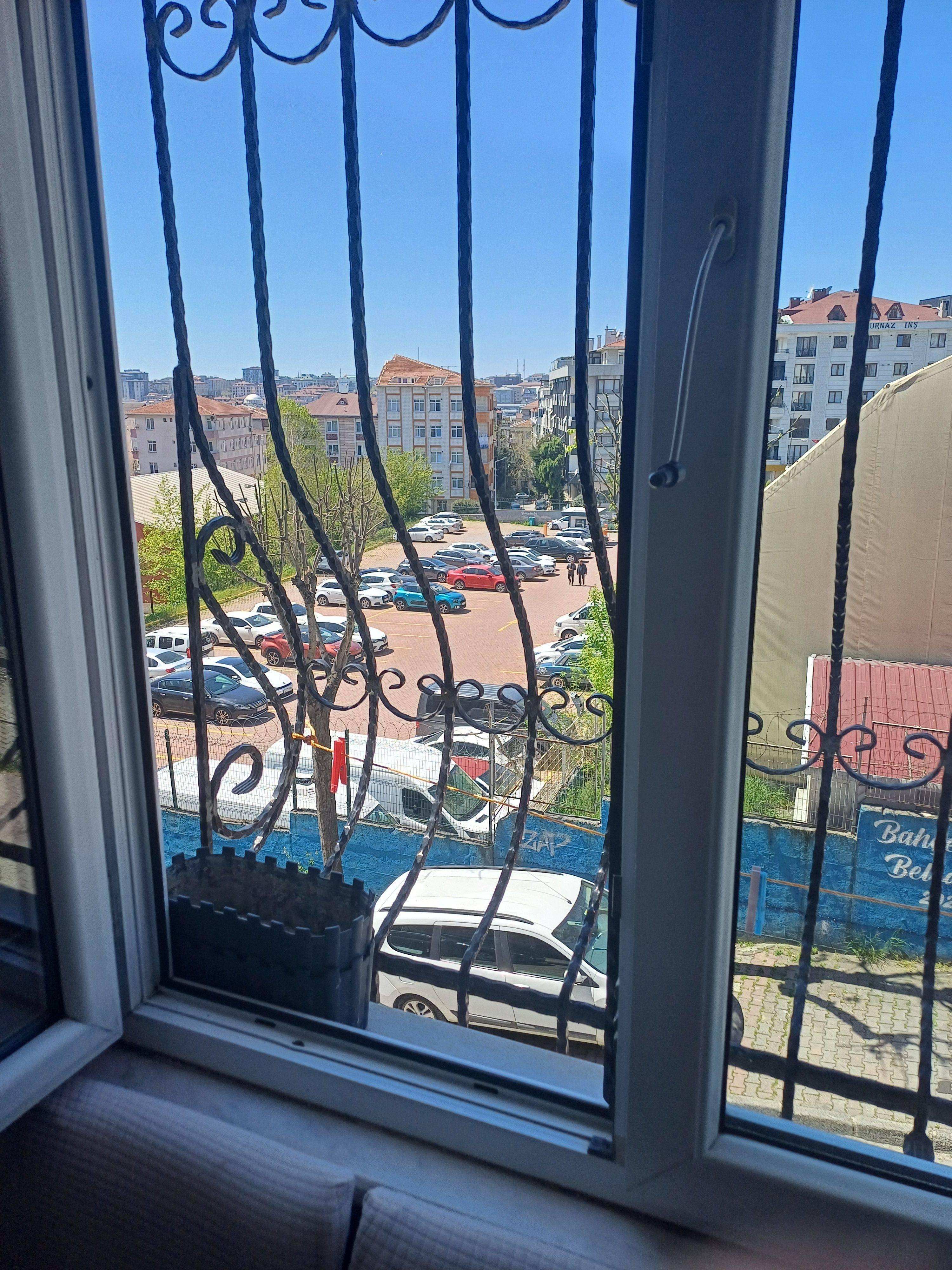 advert_260427_125448_4525.jpg