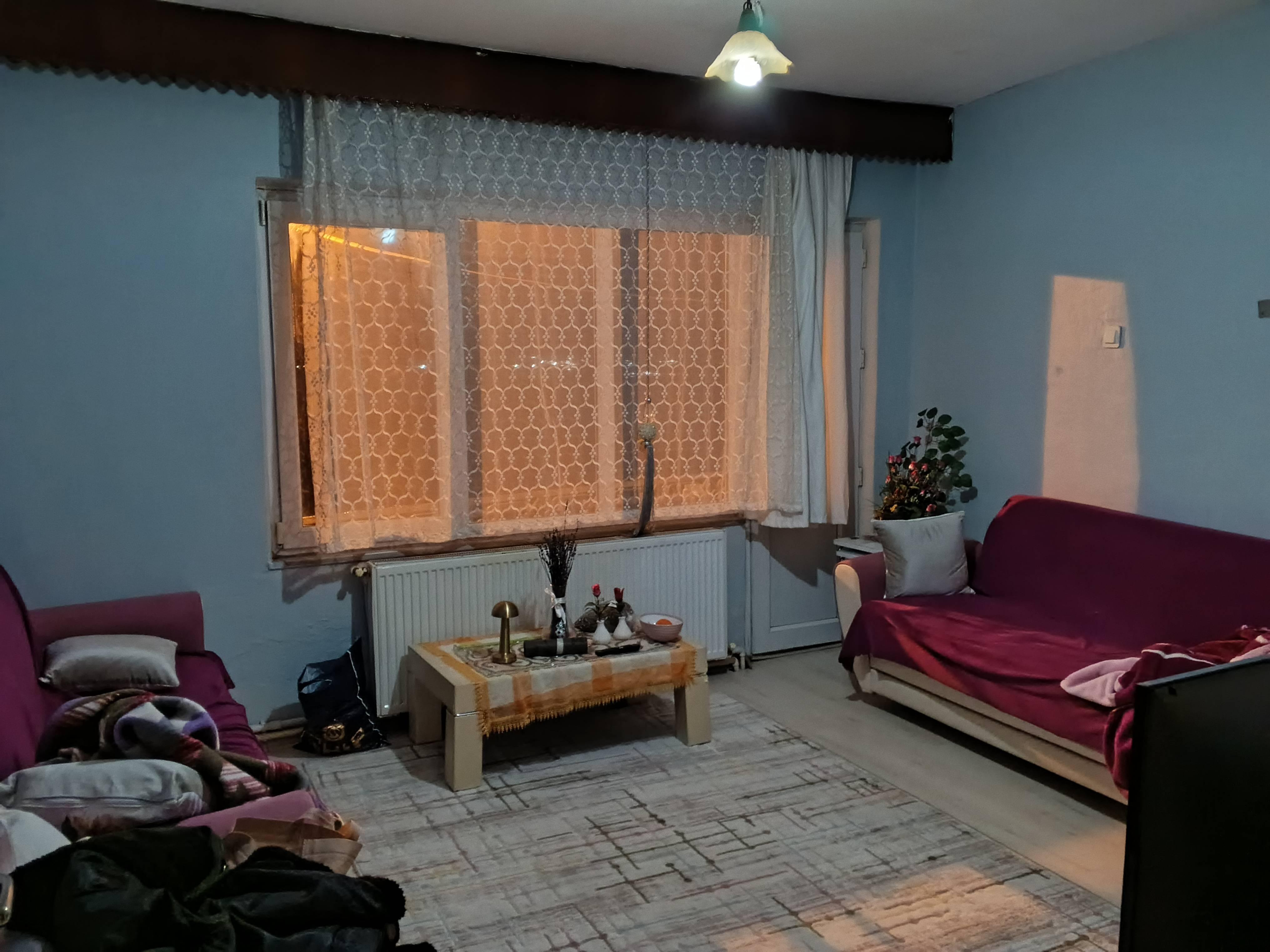 https://cdn.ilanlar.com/images/l1/l2/{width}/{height}/30011872_1780558770687006343.jpg