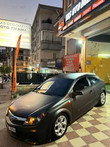 2006 Opel Astra 1.6 benzinli manuel otomobil - Fotoğraf 1