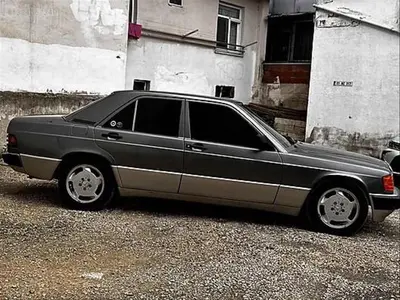 1992 Mercedes - Benz 190 190 E lPG otomatik otomobil - Fotoğraf 1