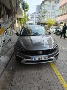 2023 Fiat Egea Cross 1.4 Fire benzinli manuel arazi, SUV, Pick-up - Fotoğraf 1