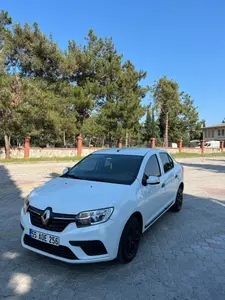 2019 Renault Symbol 0.9 TCe benzinli manuel otomobil - Fotoğraf 1