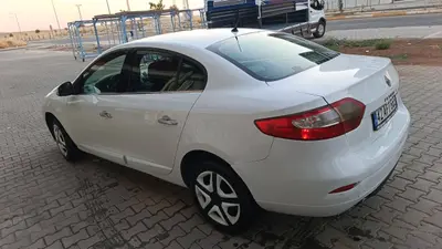 2013 Renault Fluence 1.5 dCi dizel yarı Otomatik otomobil - Fotoğraf 1