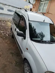 2003 Renault Kangoo 1.9 D dizel manuel minivan & Panelvan - Fotoğraf 1