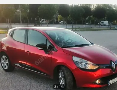 2012 Renault Clio 0.9 TCe benzinli manuel otomobil - Fotoğraf 1
