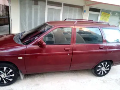 2005 Lada Vega 1.5 lPG manuel otomobil - Fotoğraf 1