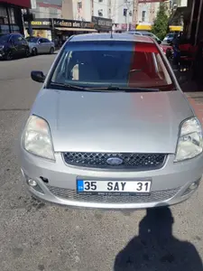 2004 Ford Fiesta 1.4 TDCi dizel otomatik otomobil - Fotoğraf 1