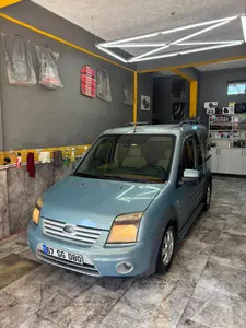 2011 Ford Tourneo Connect 1.8 TDCI dizel manuel minivan & Panelvan - Fotoğraf 1