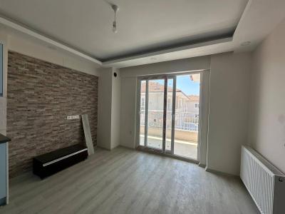 İlan Görseli https://cdn.ilanlar.com/images/l1/l2/{width}/{height}/30002211_1755859138272611950.jpg