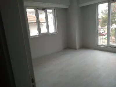 https://cdn.ilanlar.com/images/l1/l2/{width}/{height}/30008194_1770458920150532906.jpg