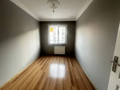 https://cdn.ilanlar.com/images/l1/l2/{width}/{height}/30009900_1776241856202215759.jpg