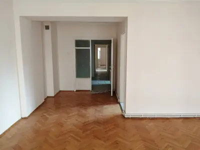 https://cdn.ilanlar.com/images/l1/l2/{width}/{height}/30013302_1783697182161650352.jpg