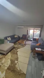 İzmir Urla Kalabak Mahallesi 2+1 120 m² kiralık daire - Fotoğraf 1