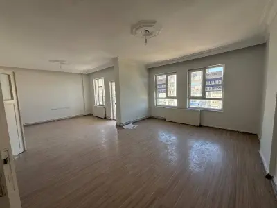 Kahramanmaraş Dulkadiroğlu İsmet Paşa Mahallesi 4+1 180 m² kiralık daire - Fotoğraf 1