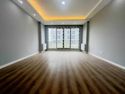 Tekirdağ Çerkezköy Cumhuriyet Mahallesi 2+1 125 m² kiralık daire - Fotoğraf 1