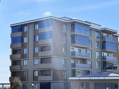 Tekirdağ Çerkezköy Cumhuriyet Mahallesi 2+1 120 m² satılık daire - Fotoğraf 1