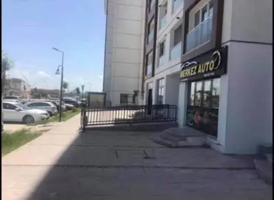 Uşak Merkez Sarayaltı Mahallesi 38 m² satılık dükkan & Mağaza - Fotoğraf 1