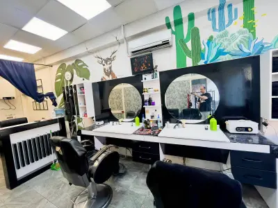 İzmir Bornova Yıldırım Beyazıt Mahallesi 20 m² devren Kiralık kuaför & Güzellik Merkezi - Fotoğraf 1