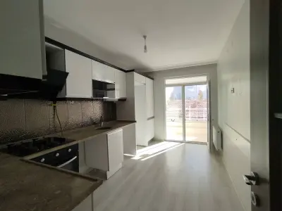Eskişehir Tepebaşı Zafer Mahallesi 2+1 105 m² kiralık daire - Fotoğraf 1